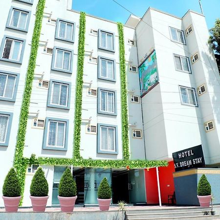 Sv Dreamstay Near Kempegowda International Airport Yelahanka Eksteriør billede