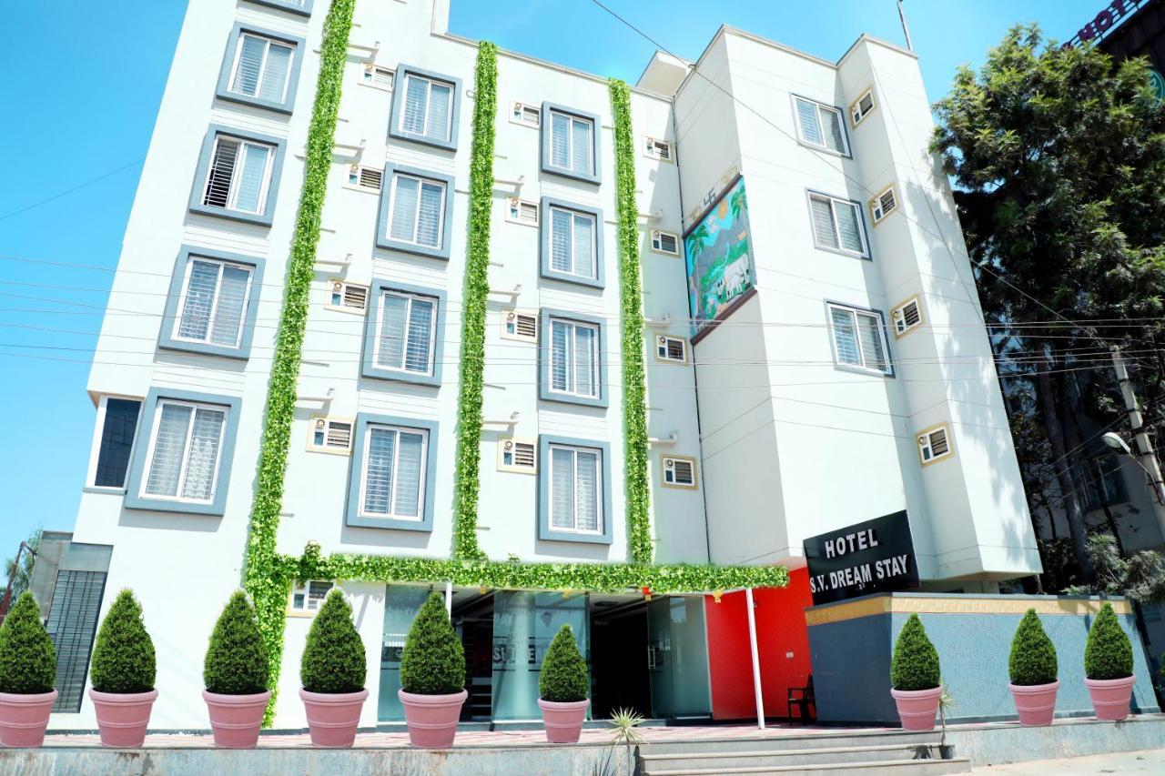 Sv Dreamstay Near Kempegowda International Airport Yelahanka Eksteriør billede